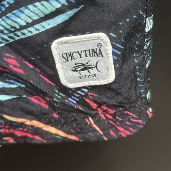 Spicy Tuna UPF 50+,lined,hip pockets,back velcro pocket,elastic drawstring waist - Picture 5 of 13